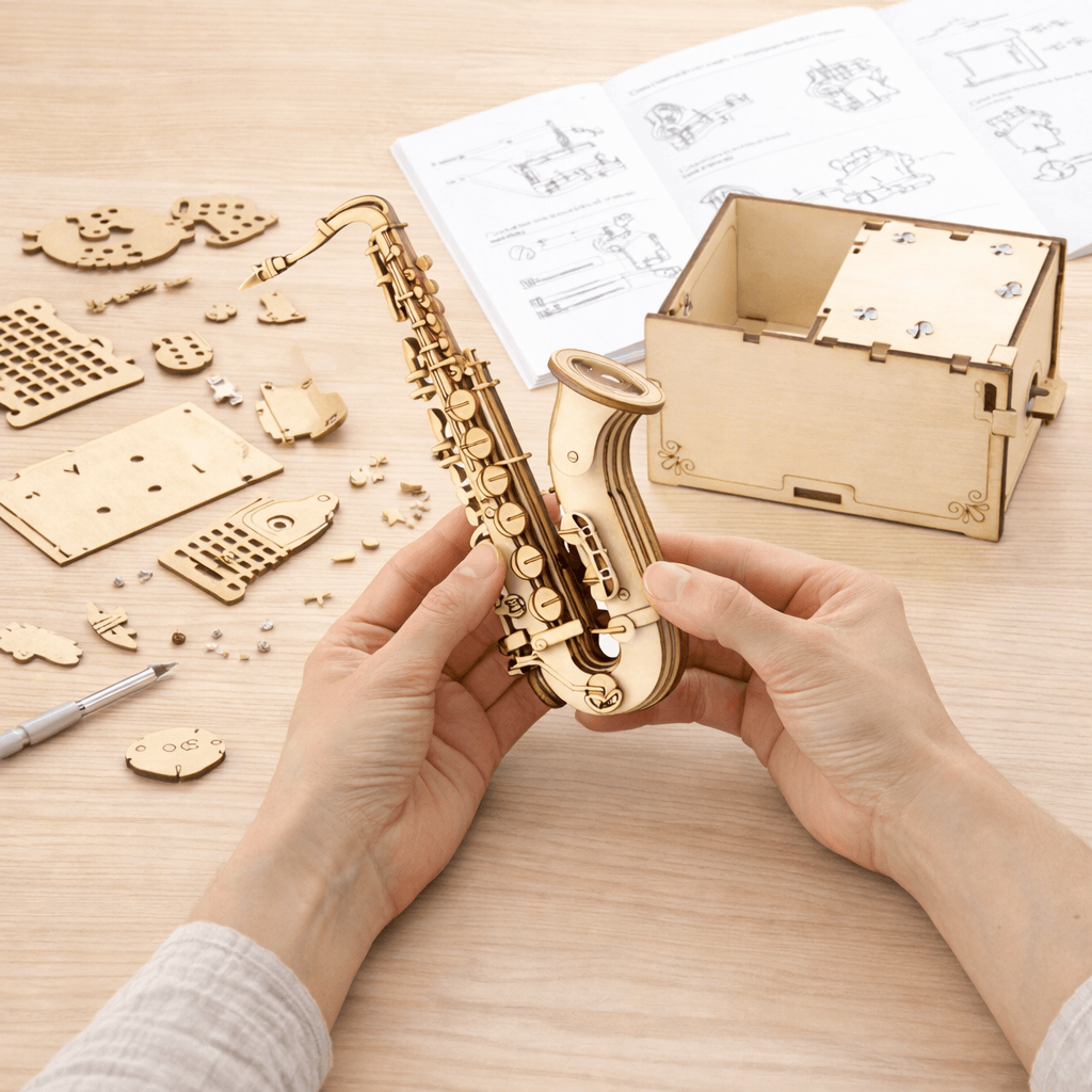 DIY Hand-Crank Wooden Saxophone Music Box product detail image 2